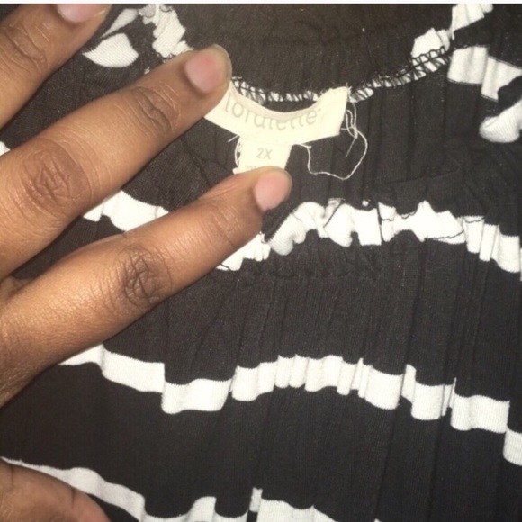 2X Blk/White Striped Off the Shoulder Romper Dress - Picture 5 of 8